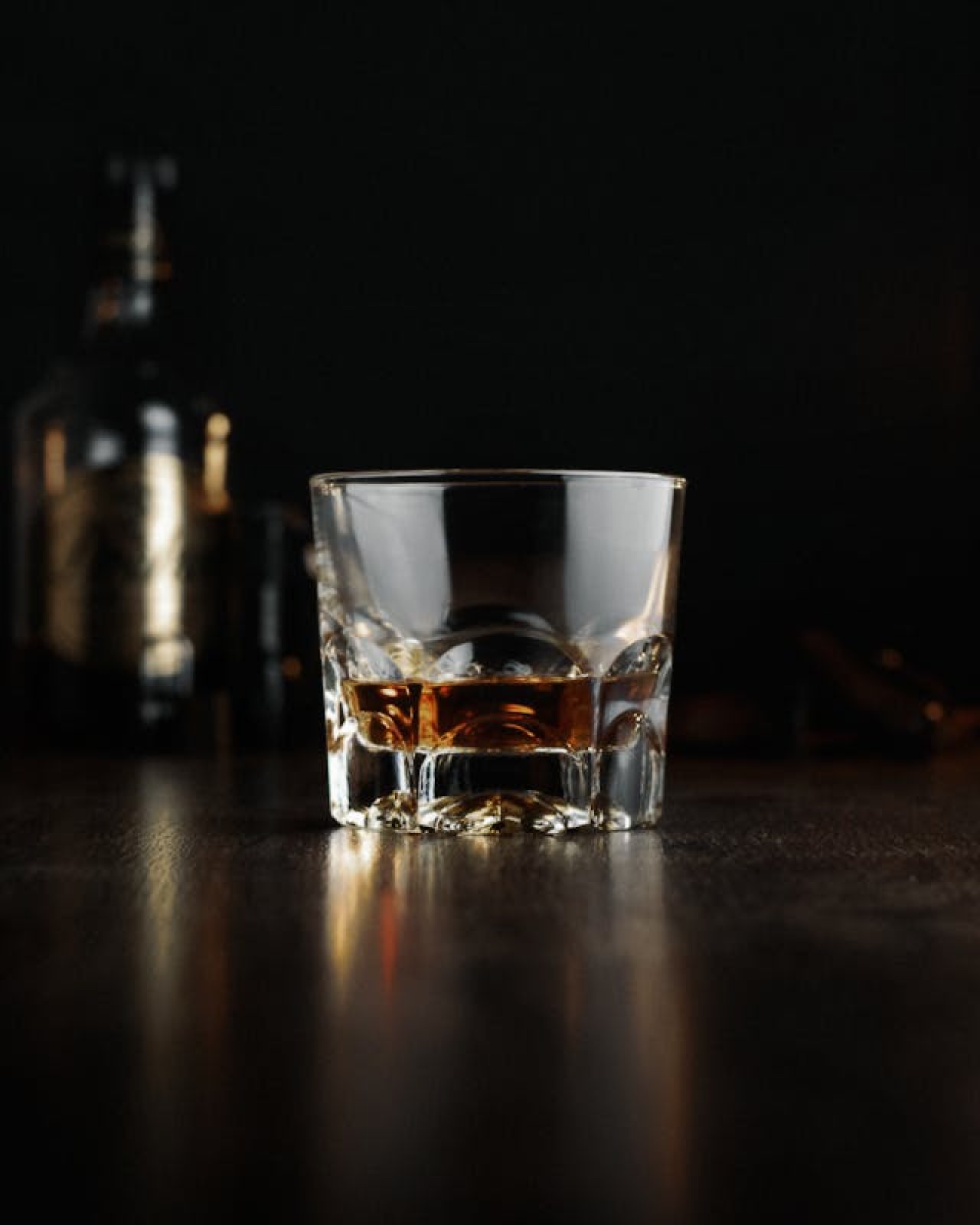 CHIVAS 12 SHOT